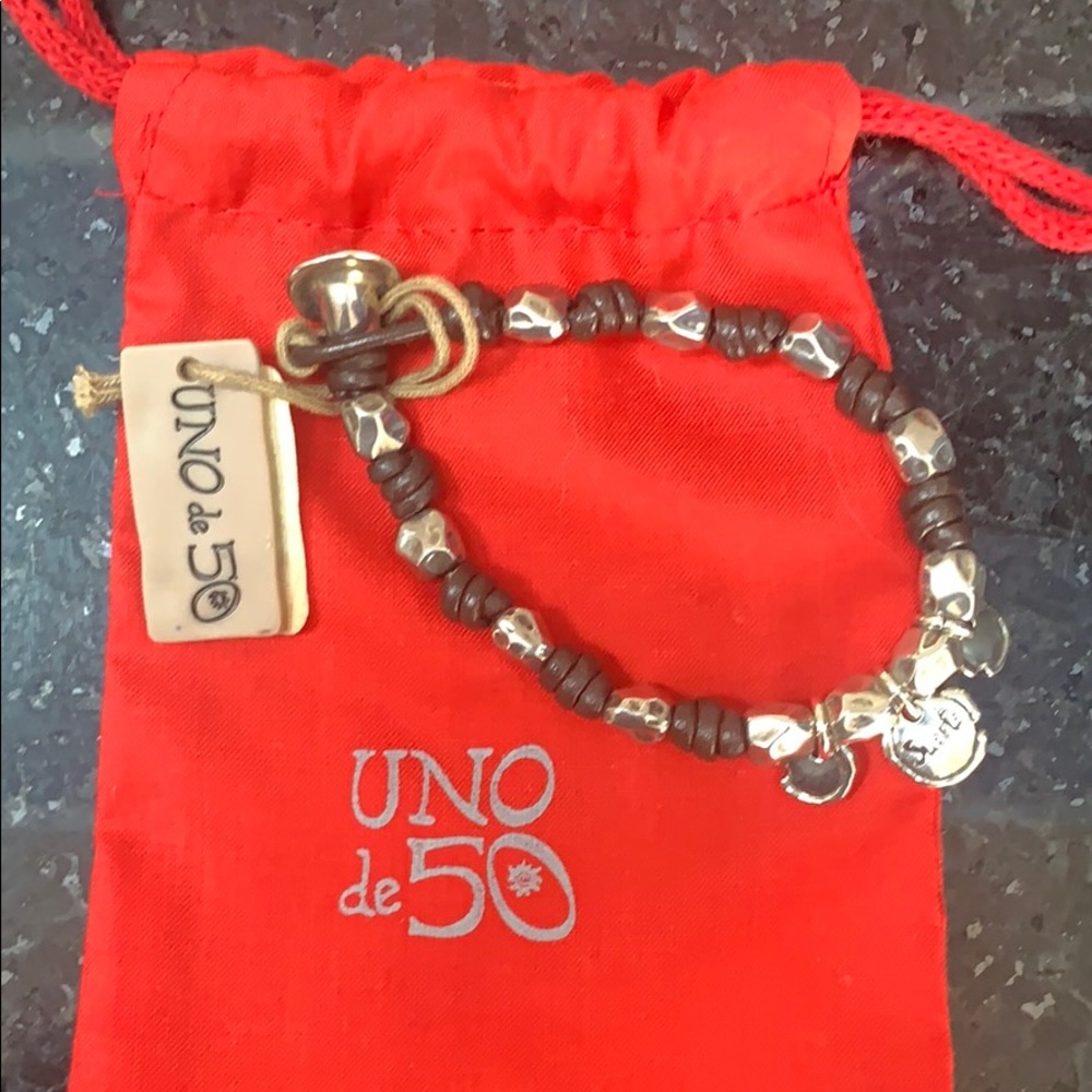 NWT Women’s Uno de 50 Bracelet Silver/Leather